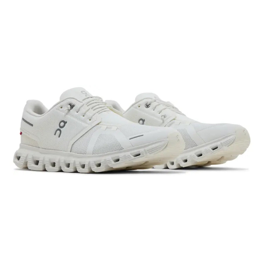 On Cloud 6 'Triple White'