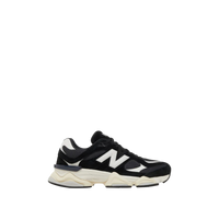 Black / White